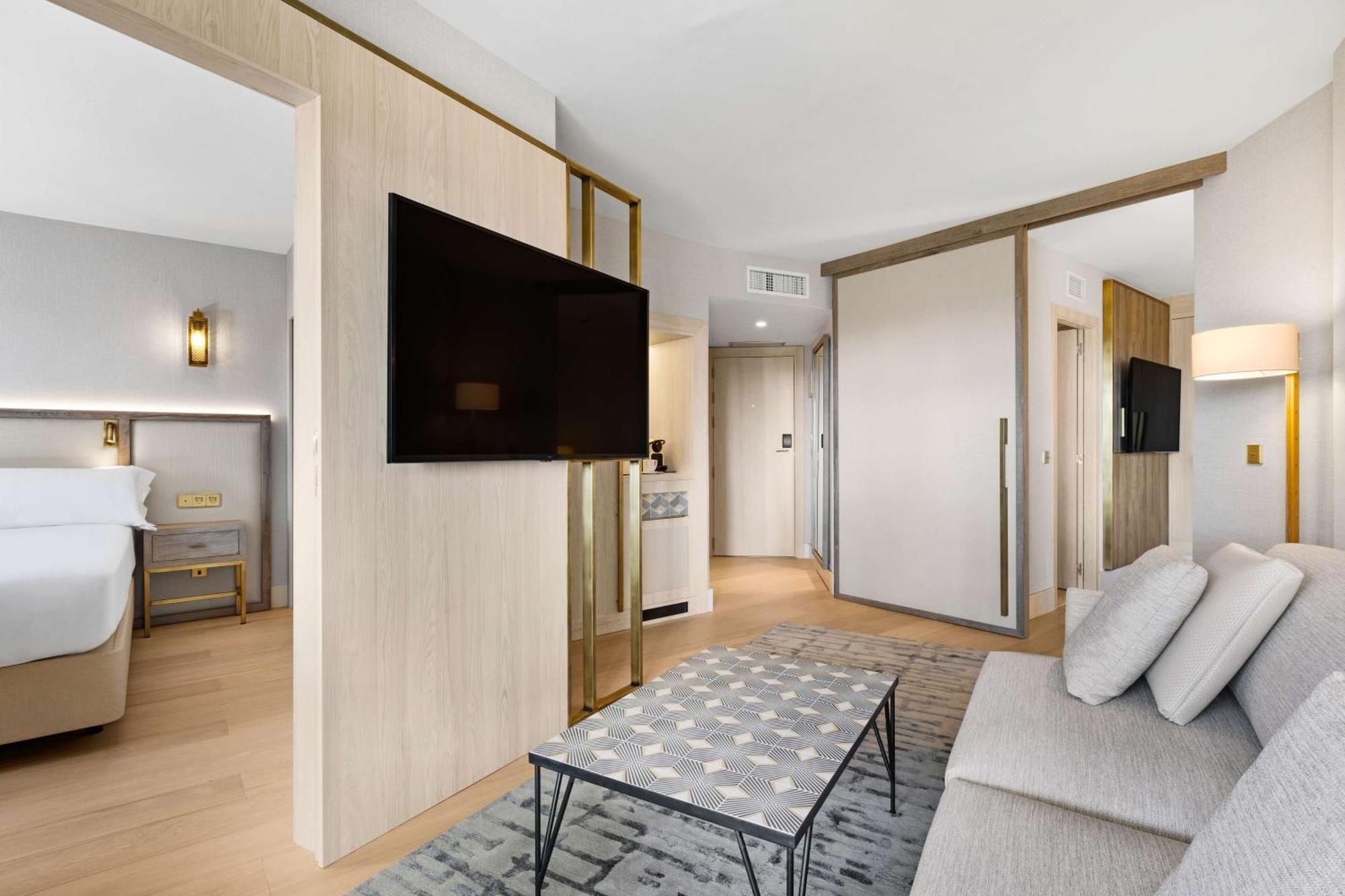 Hilton Mallorca Galatzo Hotell 5*